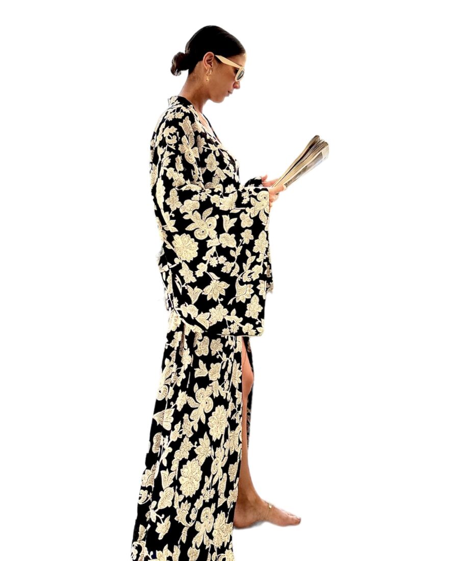 DE BORA Black Swan Kaftan Set