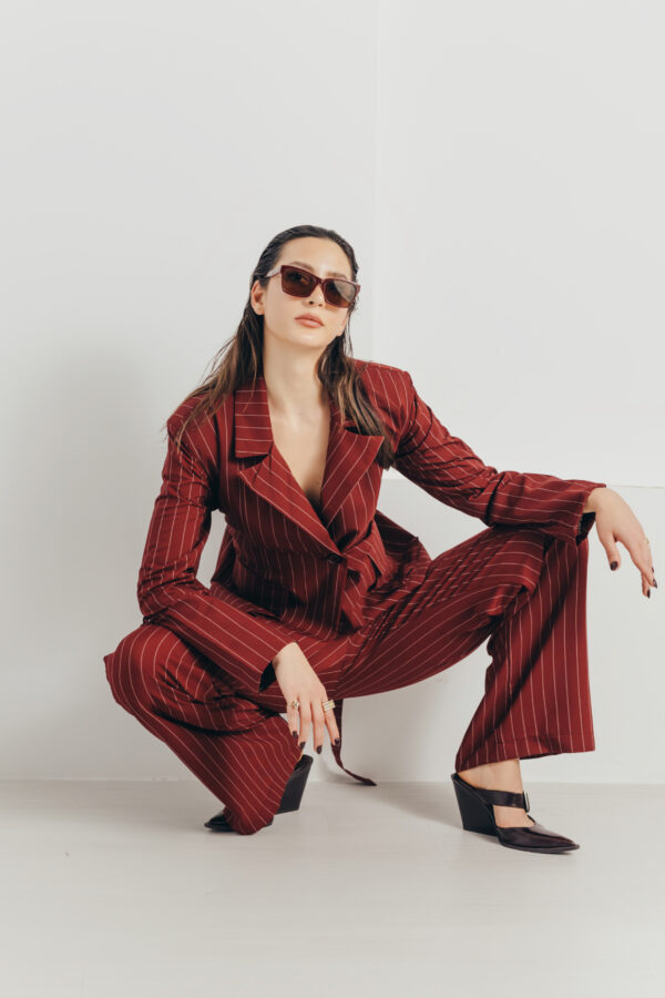 Burgundy Jacket - Görsel 4